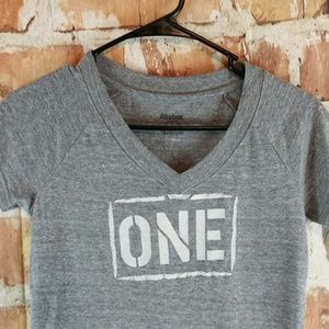 REEBOK CROSS FIT WOMEN'S SHIRT SIZE M